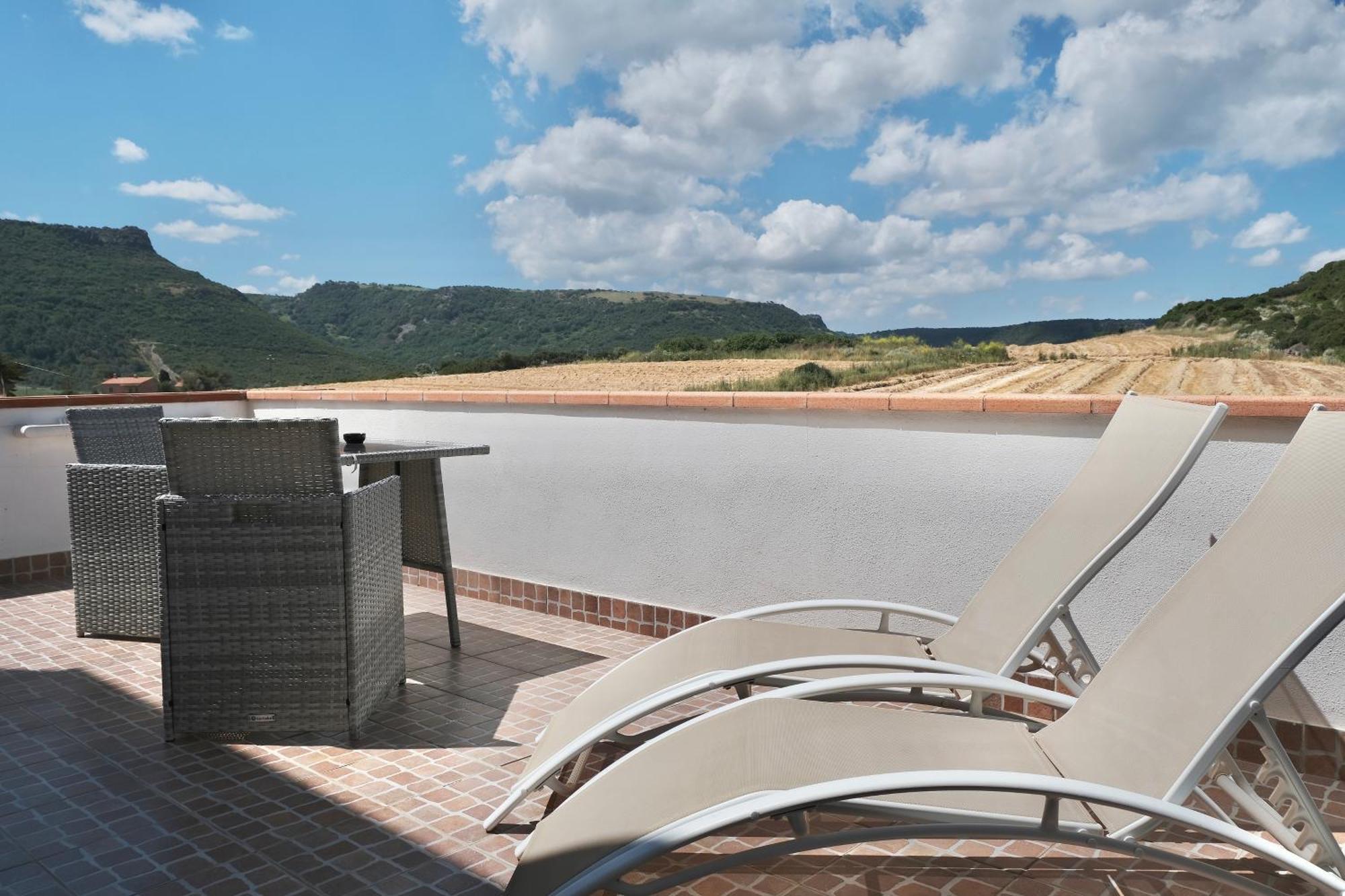 B&B La Roccia Dell'Elefante Castelsardo Exterior photo